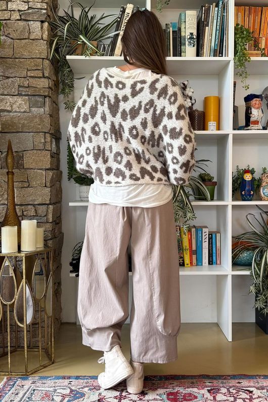 Big Softie Leopard Roo Knit Earth & Ecru